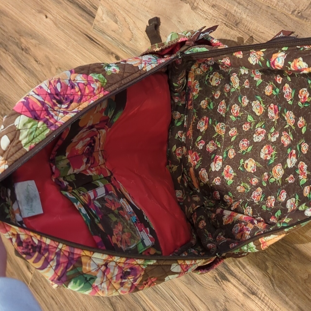 Vera Bradley Floral backpack. Pink and brown floral backpack. - Picture 9 of 11